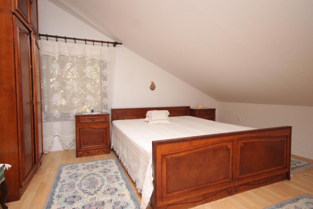 Apartments And Rooms With Parking Space Cunski, Losinj - 2498 Exterior foto
